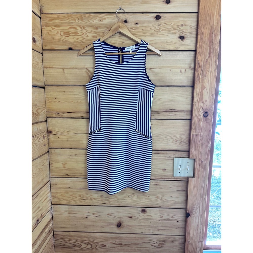 Monteau Los Angeles Navy Blue White‎ Striped Sleeveless Shift Dress Medium